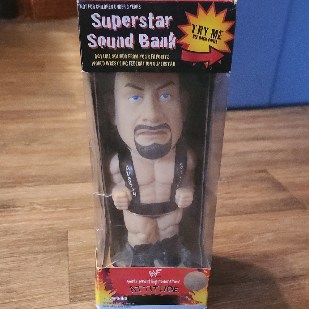 NIB WWF Stone Cold Steve Austin Superstar Sound Bank 1998 Ringside Supplies Inc.